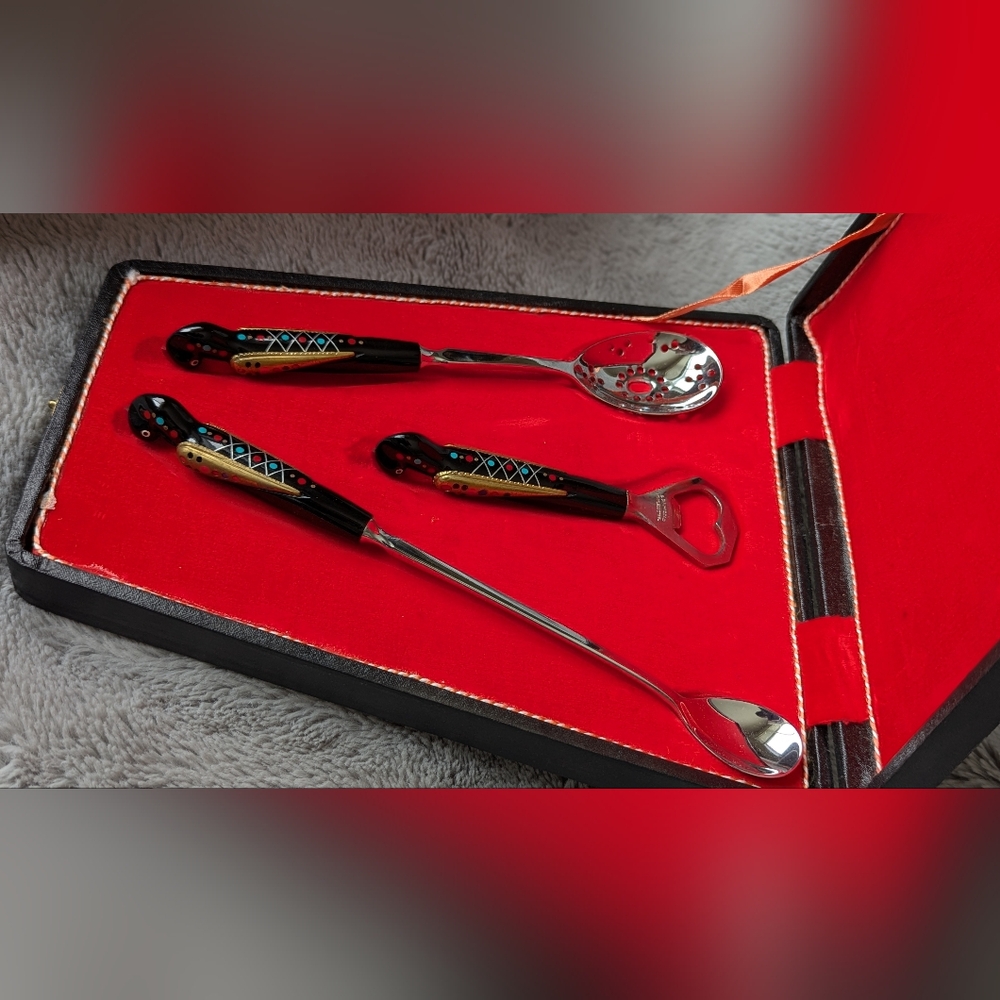 Colorful Handle Kitchen Utensil Set - Picture 1 of 15